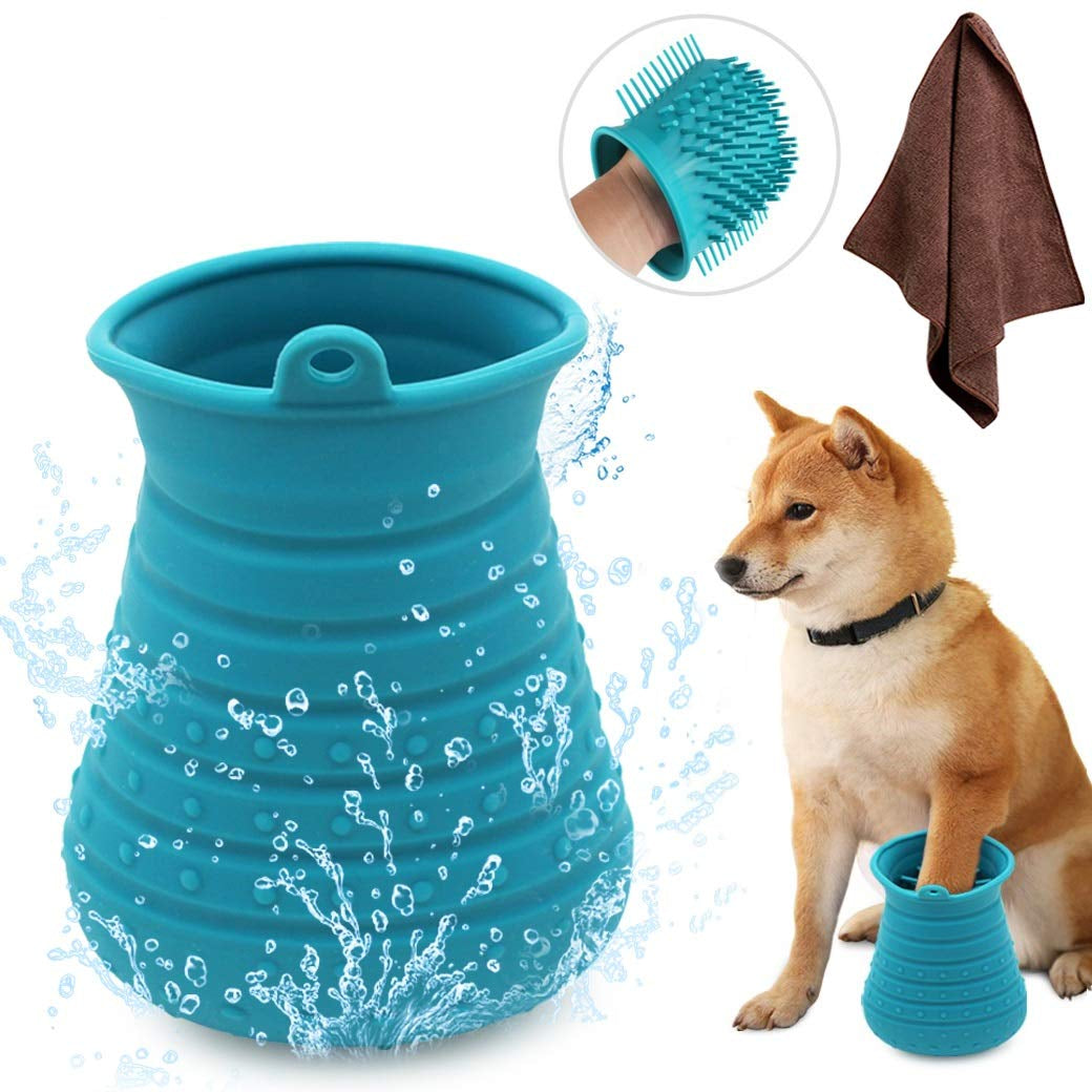 Idepet Dog Paw Cleaner Cup with Towel Pet Foot Washer Protable Dogs Cleaning Brush for Puppy Cats Massage Grooming Dirty Claws (Purple)